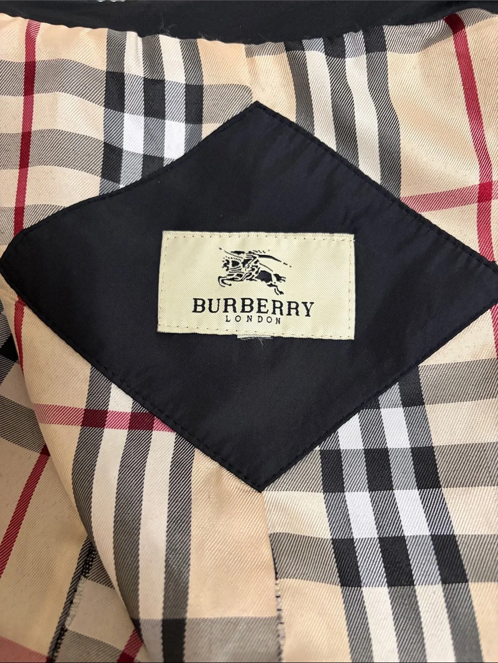 Burberry Black Double-Breasted Trench Coat Jacket Made in England - Picture 12 of 16